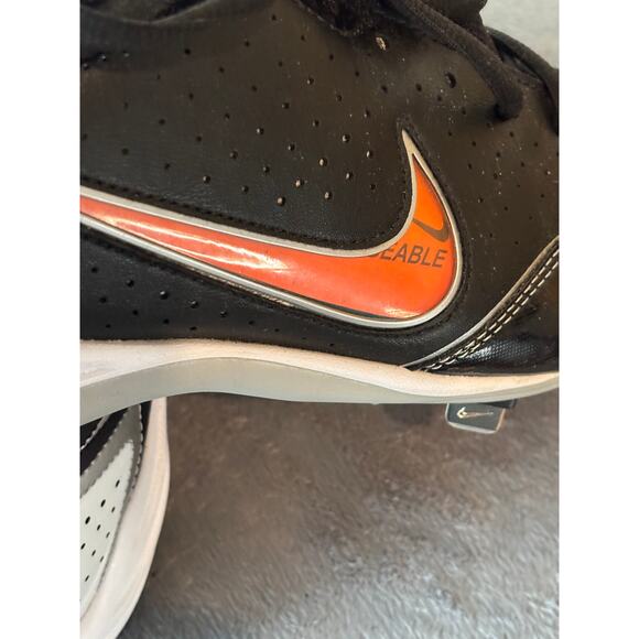 NIKE GAMER CONVERSION BASEBALL CLEATS WHITE, METAL SIZE 14 NEW WITH KEY AND TAG - Picture 8 of 10